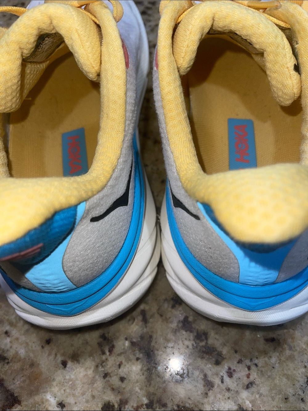 Hoka One One Clifton 9 - Picture 5 of 14